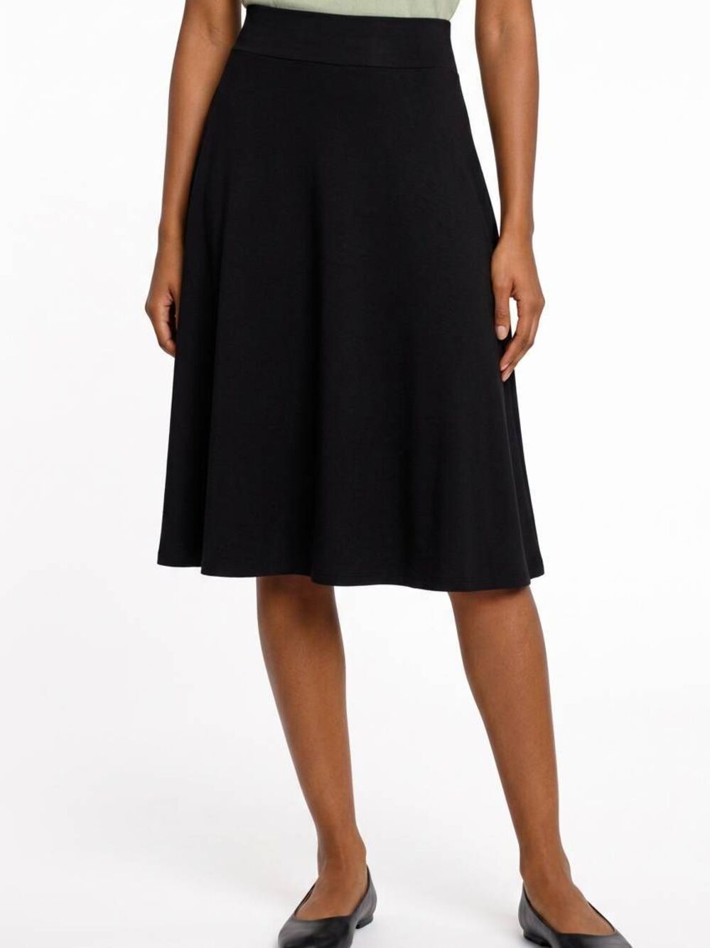 🔸️NWT Black Flared Rayon Swing Skirt Small